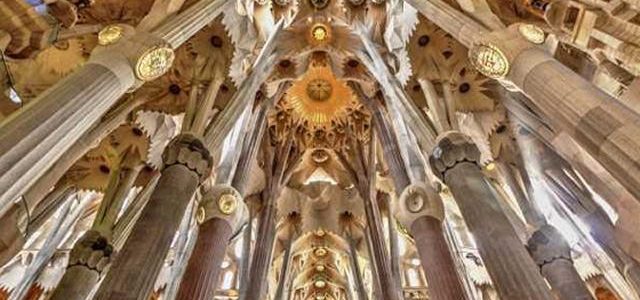 Exposição Gaudí: Barcelona, 1900